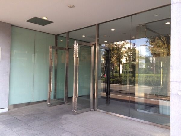 【アクシア池袋】マンション入り口