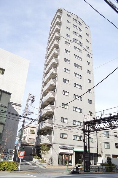 【アルカーデン池袋】建物外観