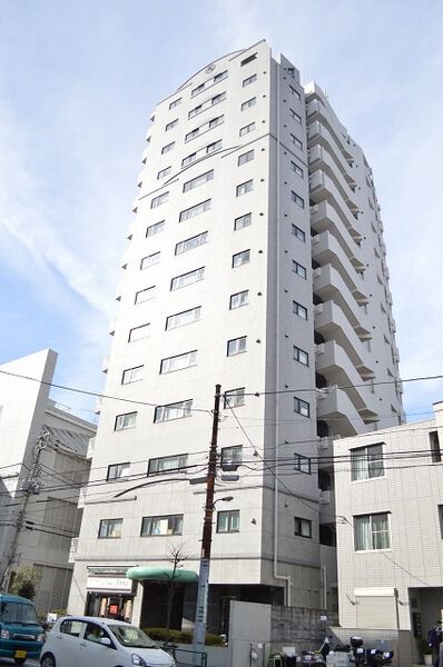 【アルカーデン池袋】建物外観