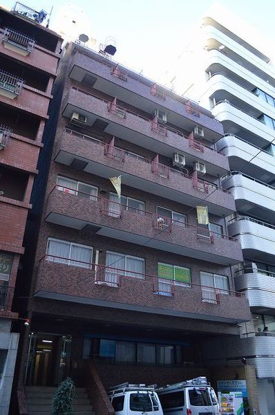 【サニーハイム池袋】建物外観