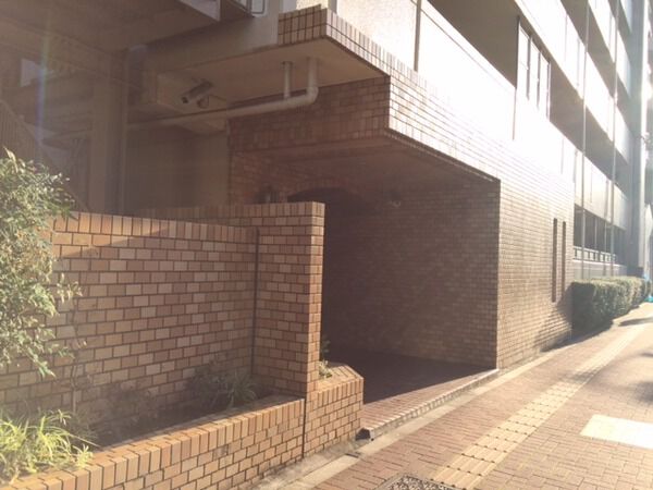 【シャルマンコーポ池袋】マンション入り口 【シャルマンコーポ池袋】マンション入り口