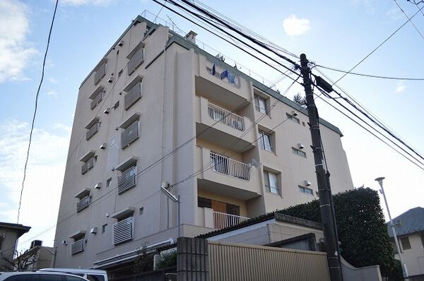 【パシフィック目白マンション】建物外観 【パシフィック目白マンション】建物外観