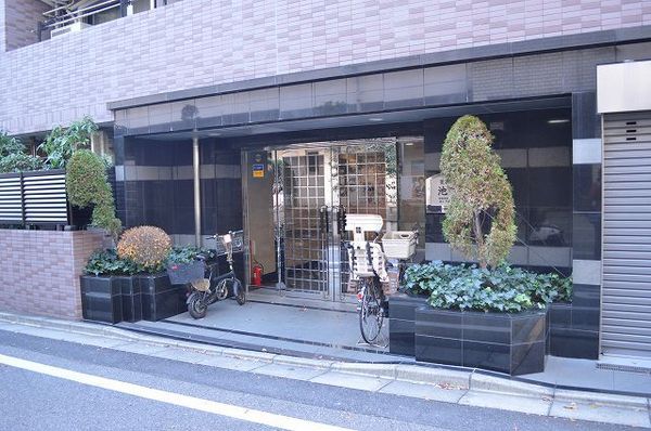 【菱和パレス池袋】エントランス 【菱和パレス池袋】エントランス