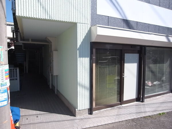 川崎西ダイカンプラザ