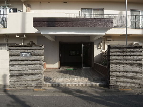 【エンゼルハイム尻手】エントランス