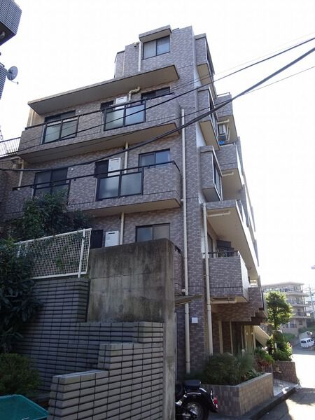 【プラハ十日市場】外観写真