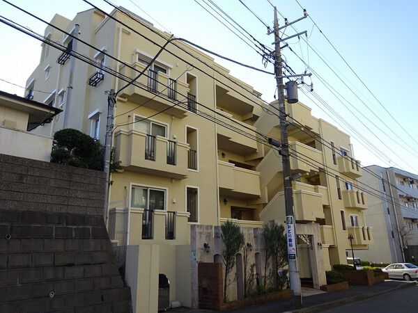 【ルモンリベルテ十日市場】外観写真
