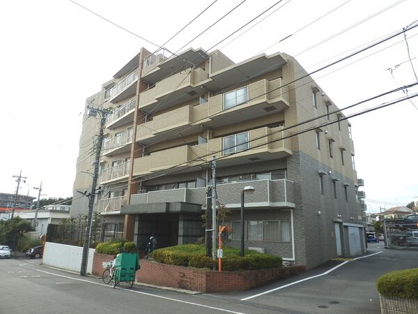 ゼファー町田 2枚目 ゼファー町田