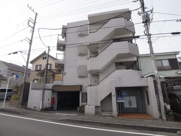 【キャッスルマンション相模原Ａ号館】外観写真