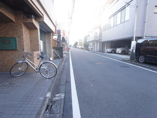 【ライオンズマンション相模原中央】前面道路