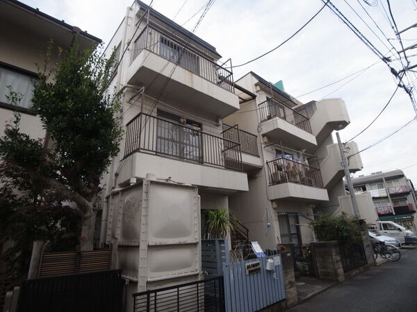 【サンハイツ橋本】外観写真でございます