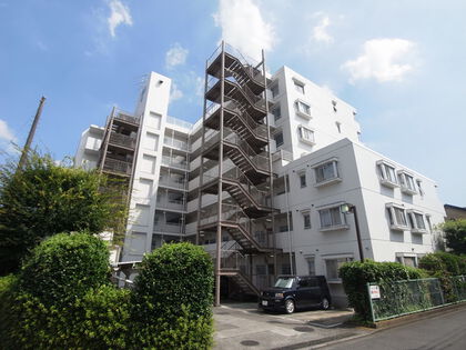 外観写真でございます