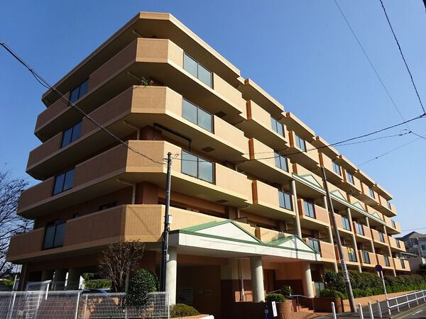 【サングレイス長津田弐番館】外観写真