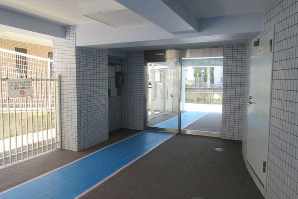 【アーウィン帷子】エントランス 【アーウィン帷子】エントランス