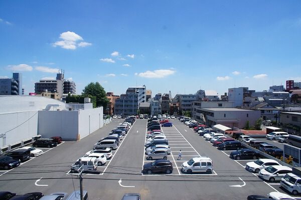 【国分寺コーポラス】マンション駐車場