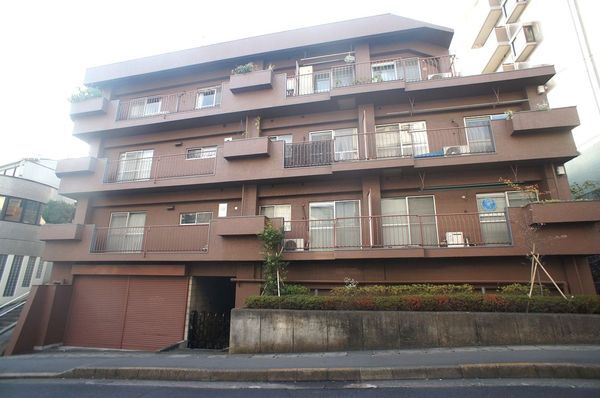 【国分寺ヒミコマンション】外観写真