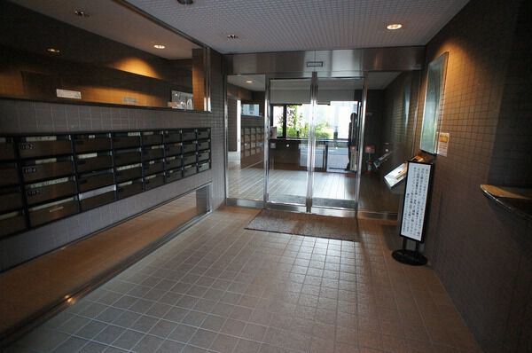 【藤和シティコープ国分寺Ⅱ】エントランス