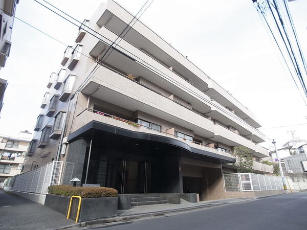 【国立スカイマンション】外観写真2