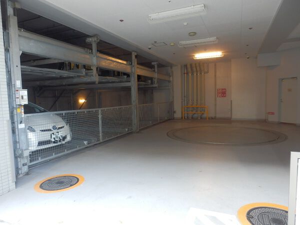 【日神パレステージ立川曙町】駐車場
