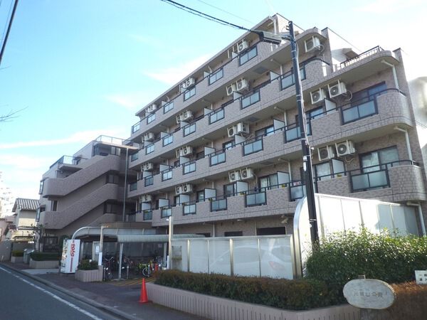 【ライオンズマンション八王子第６】外観写真