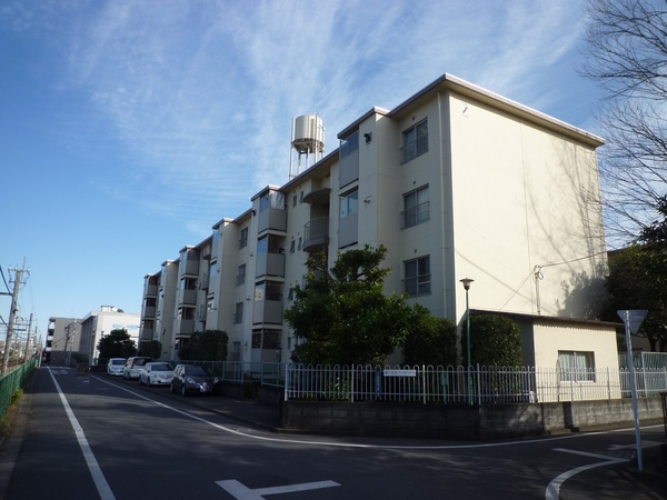 【西八王子パークハイツ】外観写真