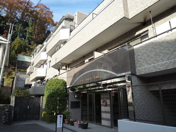 【ライオンズマンション高尾】外観写真