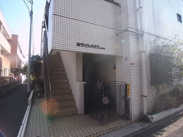 ホワイトハウス高円寺 3枚目 ホワイトハウス高円寺