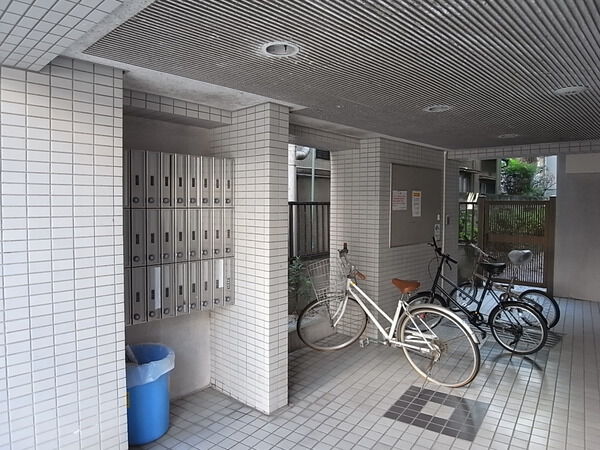 ロイヤルハイム高円寺 3枚目 ロイヤルハイム高円寺