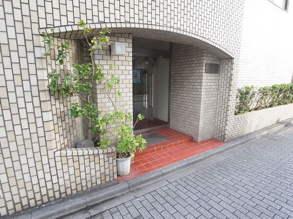 カーミリア荻窪 3枚目 カーミリア荻窪