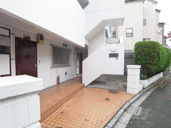 ホワイトキャッスル荻窪 3枚目 ホワイトキャッスル荻窪