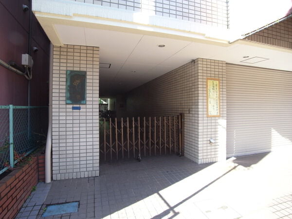 【ウェザーコック三鷹】アプローチ