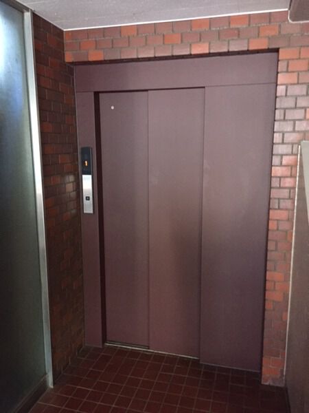 【セントラル三鷹】エレベーター