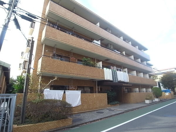 【ライオンズマンション三鷹第2】外観写真
