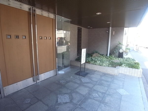 【三鷹シティハウス】アプローチ 【三鷹シティハウス】アプローチ