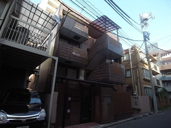 【三鷹桜苑マンション】外観写真