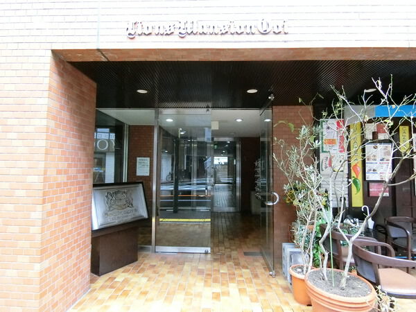 【ライオンズマンション大井】エントランス 【ライオンズマンション大井】エントランス