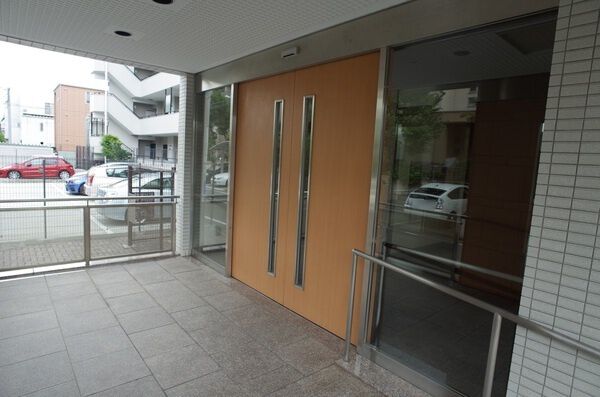 ヴェラハイツ三ツ池公園 3枚目 ヴェラハイツ三ツ池公園