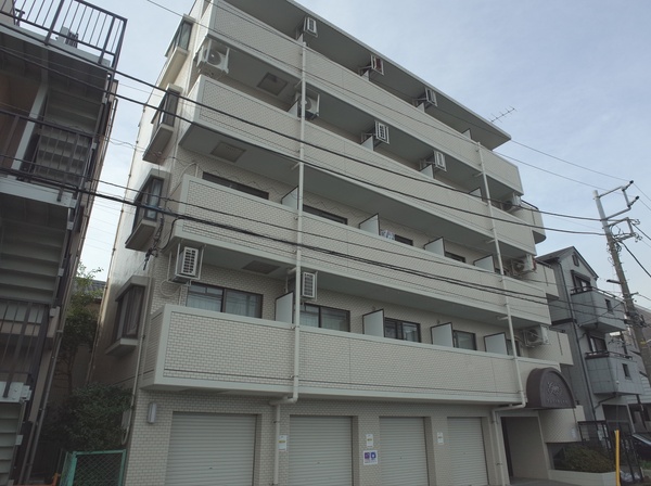 【グレイス鶴見中央】外観写真 【グレイス鶴見中央】外観写真