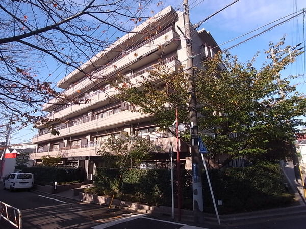 【ステイツ横浜東寺尾】外観写真
