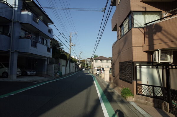 【ナイスアーバン東寺尾中台】前面道路