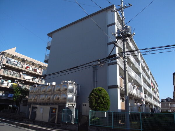 【興栄マンションしらはた】外観写真
