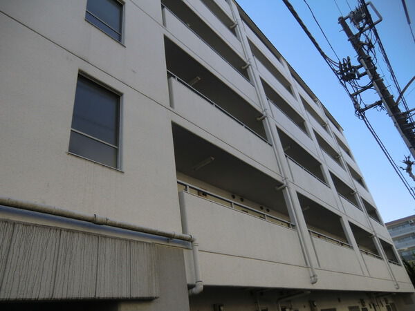 【ＮＩＣハイム山下公園】外観写真