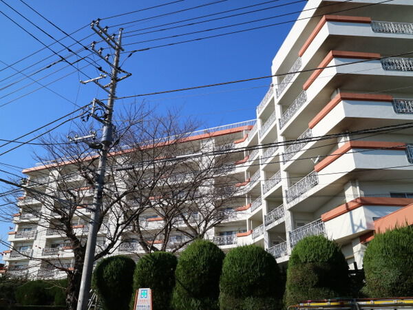 ニュー山手マンション