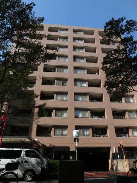 【ライオンズマンション横濱山下公園】外観写真