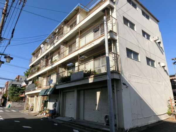 【桜ハイツ】外観写真３