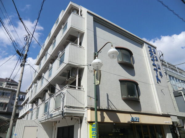 【スカイコート横浜山手】外観写真