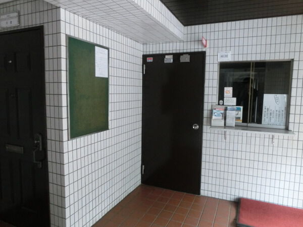 【ダイアパレス山手】エントランスホール 【ダイアパレス山手】エントランスホール