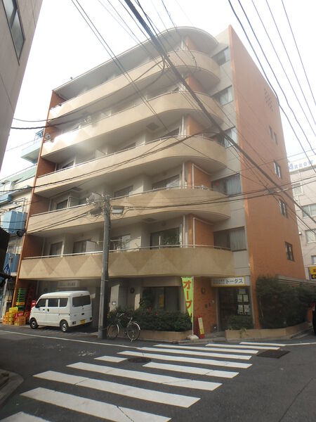 【メゾン武蔵西日暮里】外観