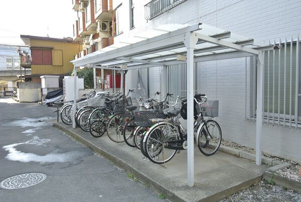 【プレジデント38】駐輪場 【プレジデント38】駐輪場