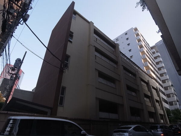 【三田ハイム】外観（裏）